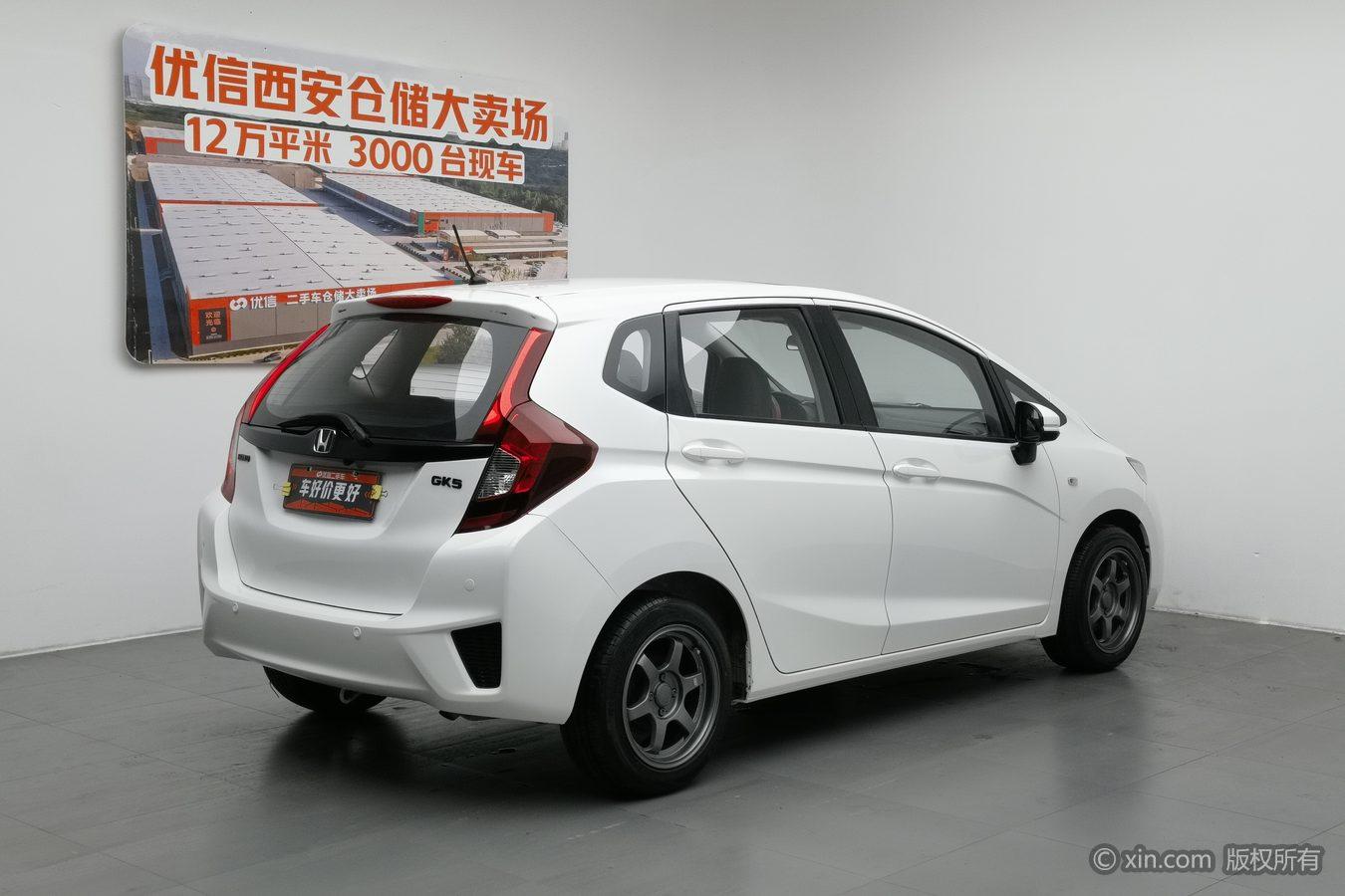 Honda Fit 2016 1.5L LXS CVT Comfort