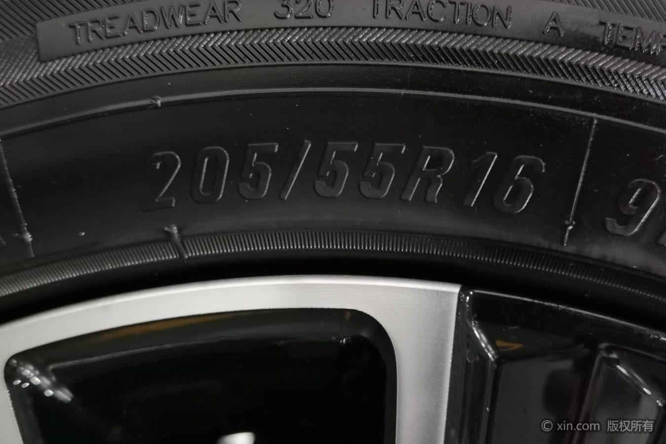 Roewe i5 2021 1.5L MT