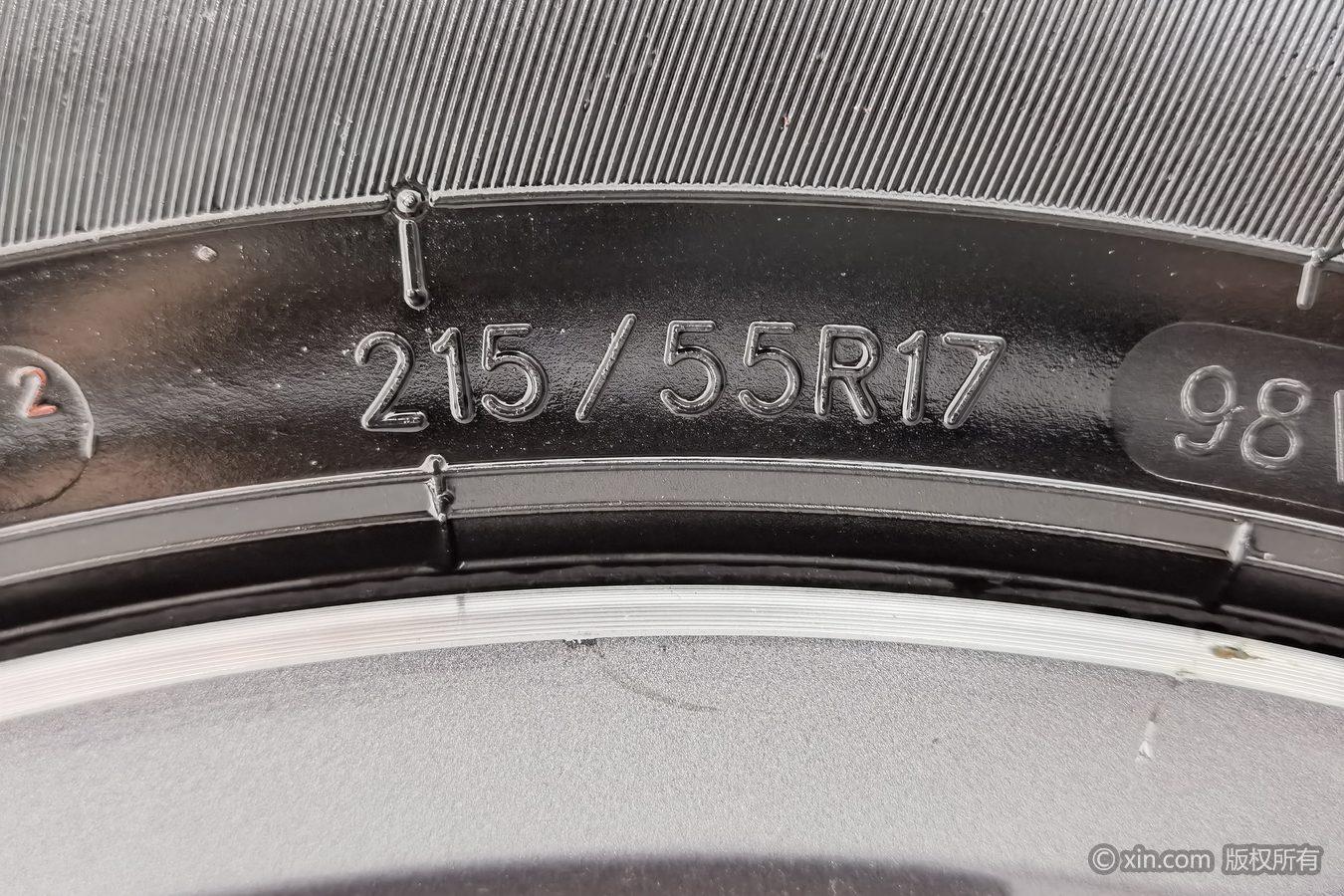 BYD Song MAX MAX 2021 1.5T AT Luxury 6 мест