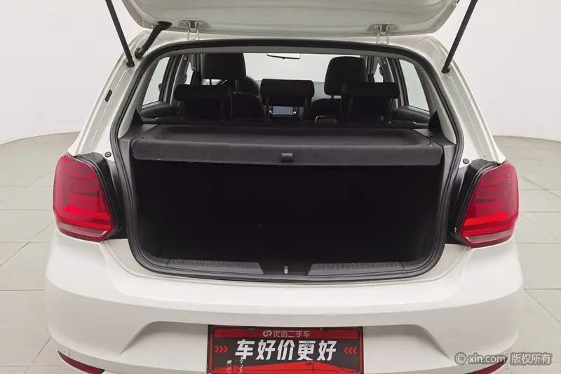 Volkswagen Polo 1.4 L MT — фото 19