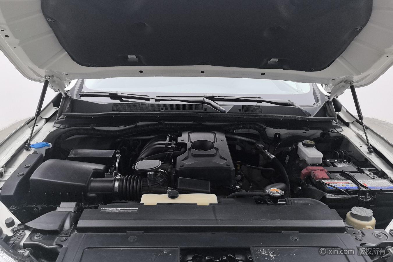 Nissan Terra 2020 2.5L AT Luxury