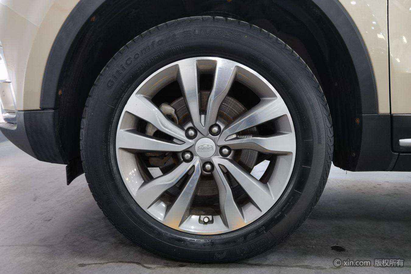 Geely Boyue 2016 2.0L MT