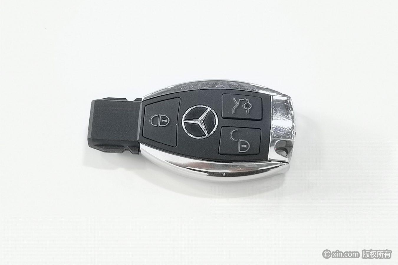 Mercedes-Benz GLC 2018 GLC 260 4MATIC Luxury