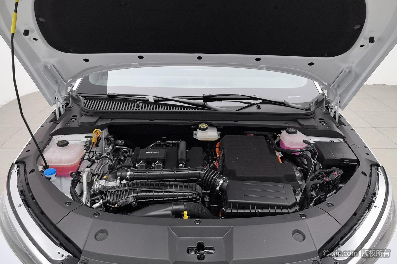 BYD Qin L L DM 2025 Smart Drive DM-i 80KM Lead