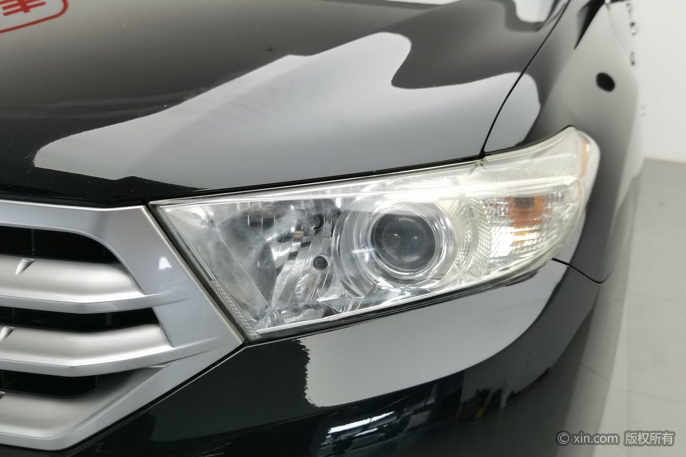 Toyota Highlander 2012 2.7L 5 мест Elite