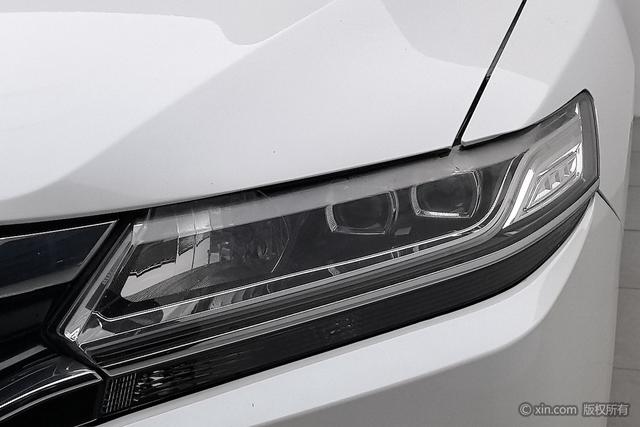Honda Spirior 2015 2.0 L — фото 7