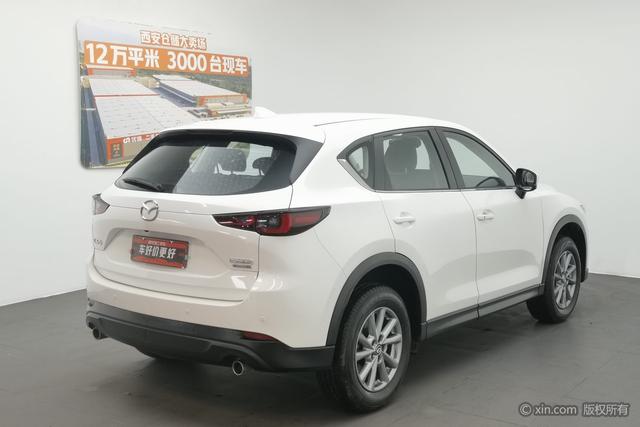 Mazda CX-5 2024 2.0 L AT 2 WD — фото 4