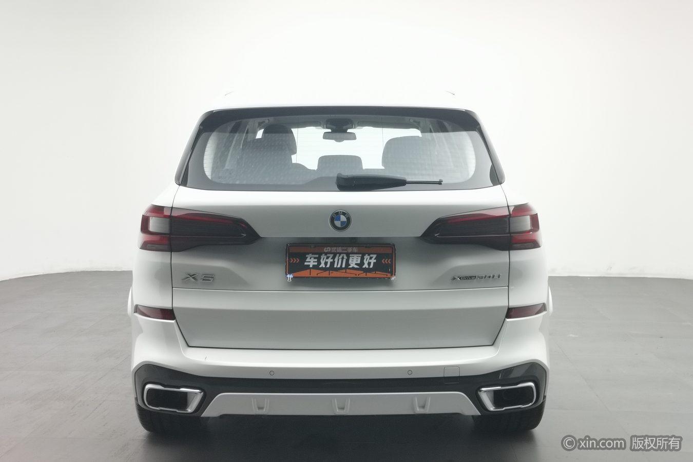 BMW X5 2022 xDrive 30Li M Sport