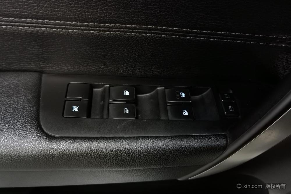 Chevrolet Captiva, фото 22