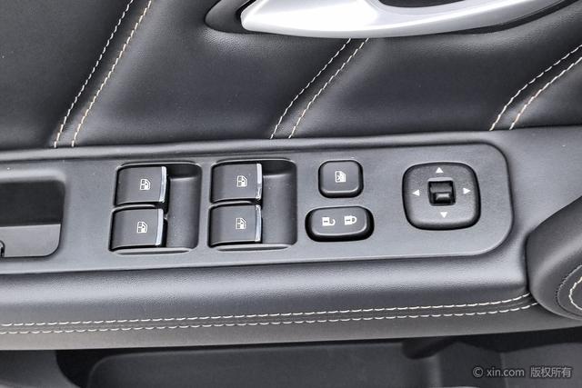 Jiangqi Group JAC iEV6E id 3840639 из Китая 19