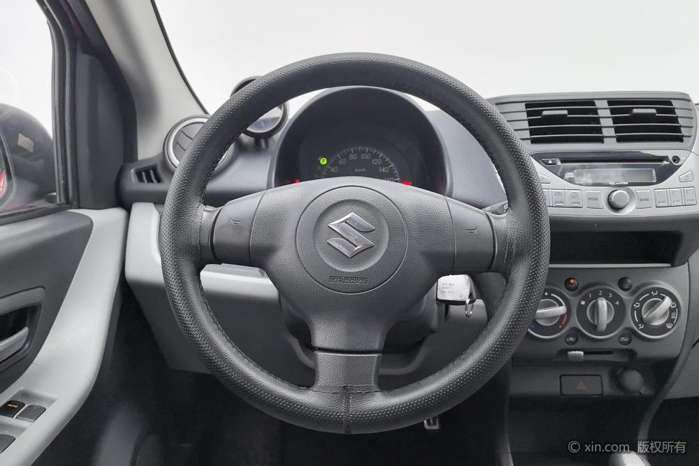 Suzuki Alto, фото 13