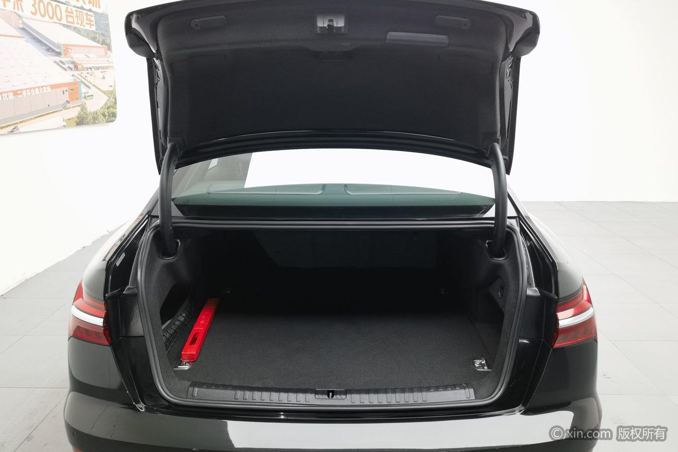 Audi A6L PHEV id 4485077 из Китая 14