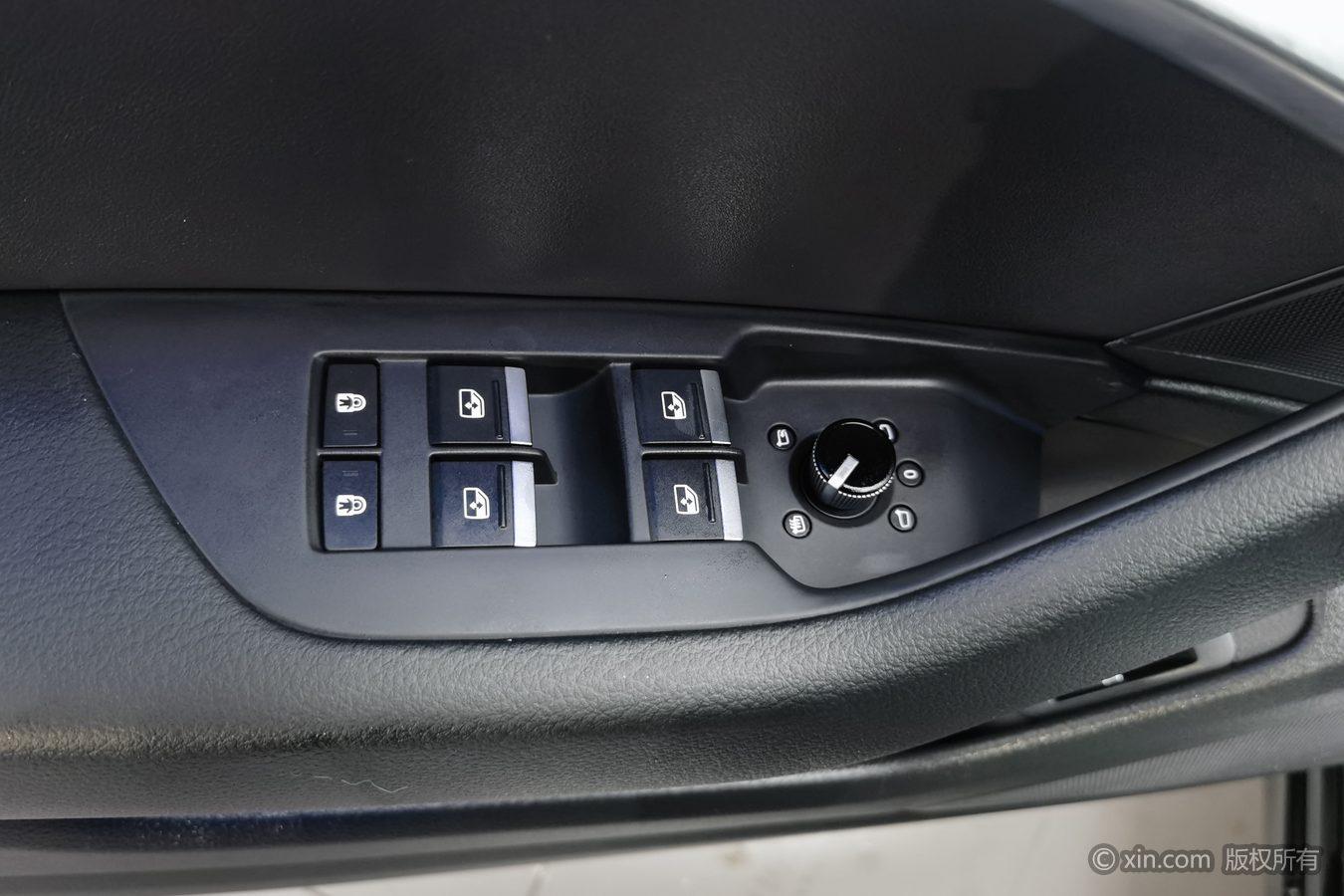 Audi A6L PHEV id 4485077 из Китая 16