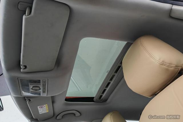 Volkswagen Jetta 2015 1.6 L MTComfort — фото 20