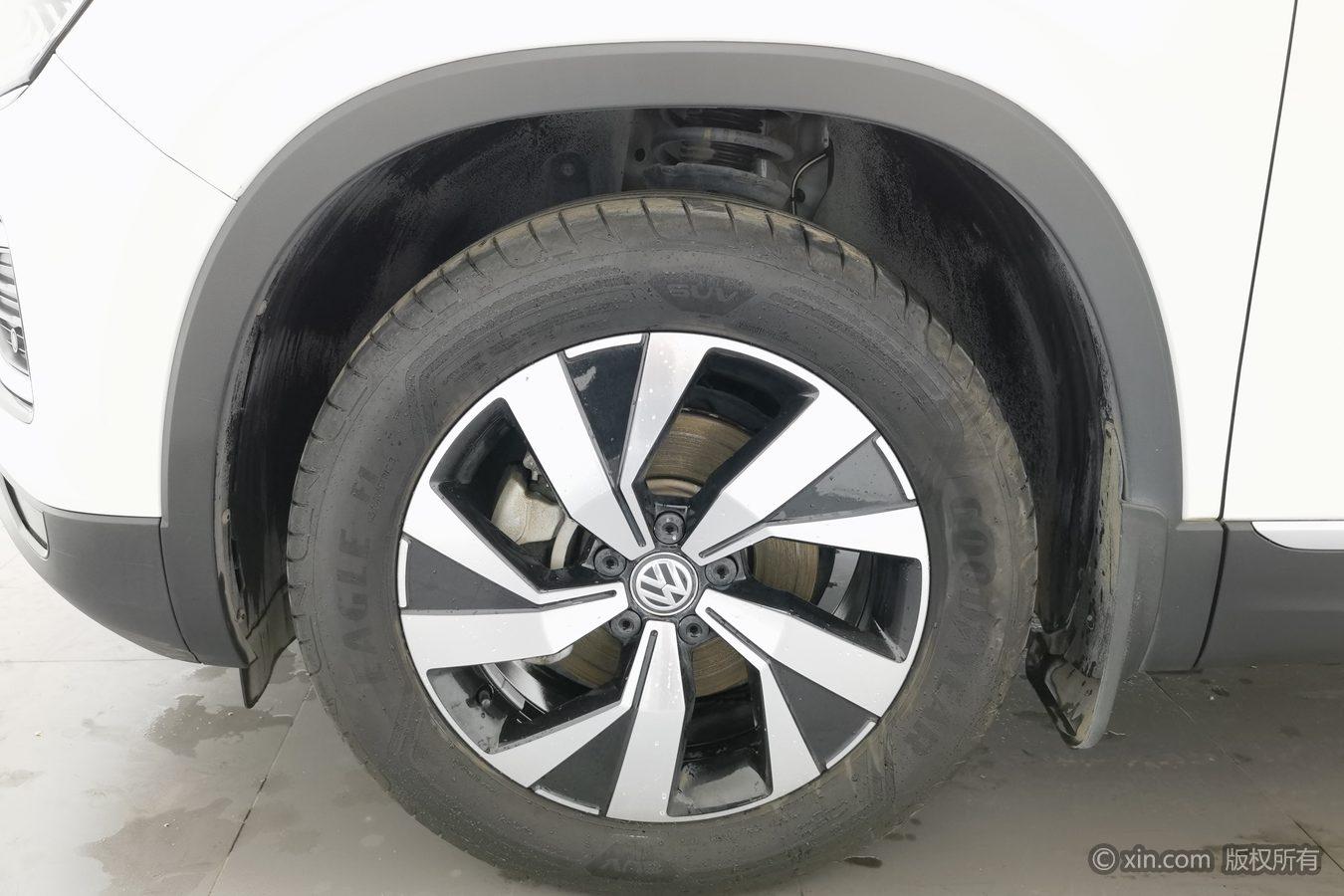 Volkswagen Tayron 2022 330TSI Luxury Smart Connect Plus