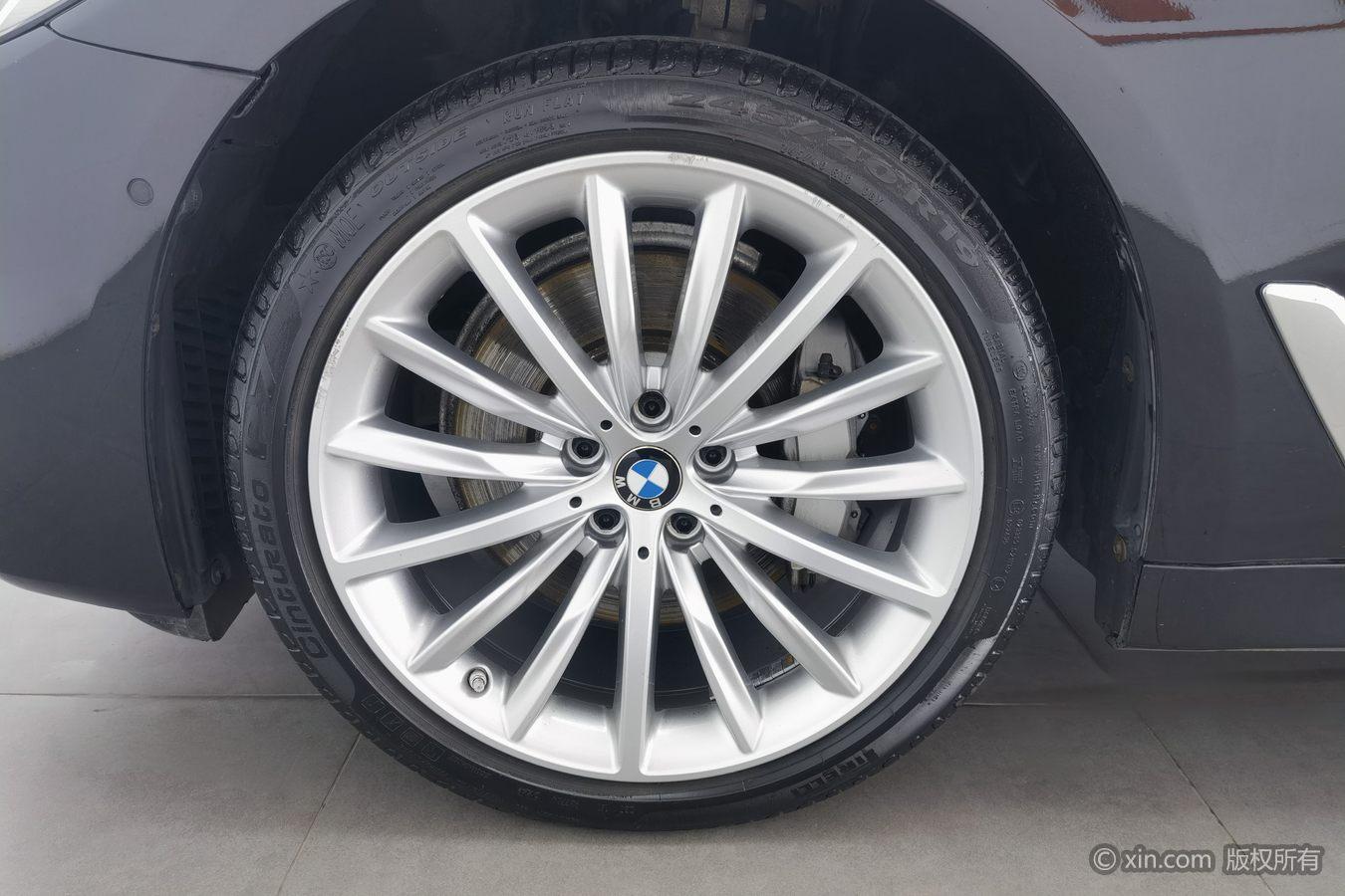 BMW 5 Series 5 2021 530Li Executive Luxury