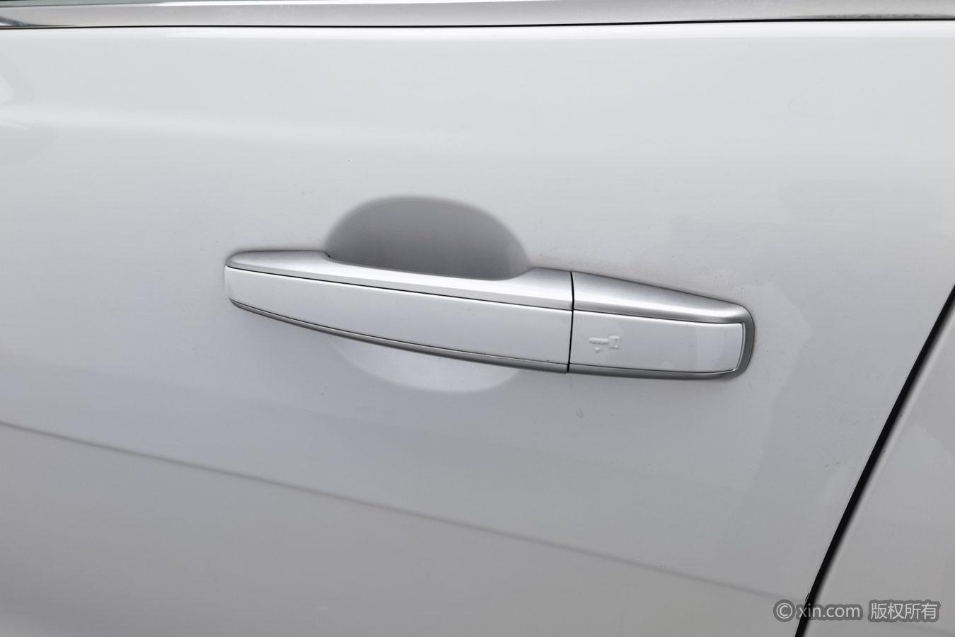 Jaguar XEL 2020 2.0T 200PS R-DYNAMIC S Sport