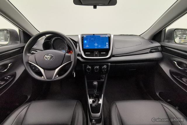 Toyota YARIS L 2020 X 1.5 L CVT — фото 11