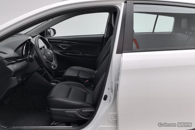 Toyota YARIS L 2020 X 1.5 L CVT — фото 17