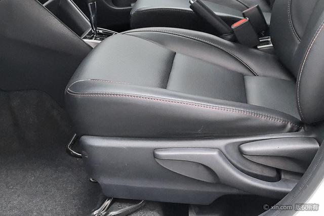Toyota YARIS L 2020 X 1.5 L CVT — фото 18