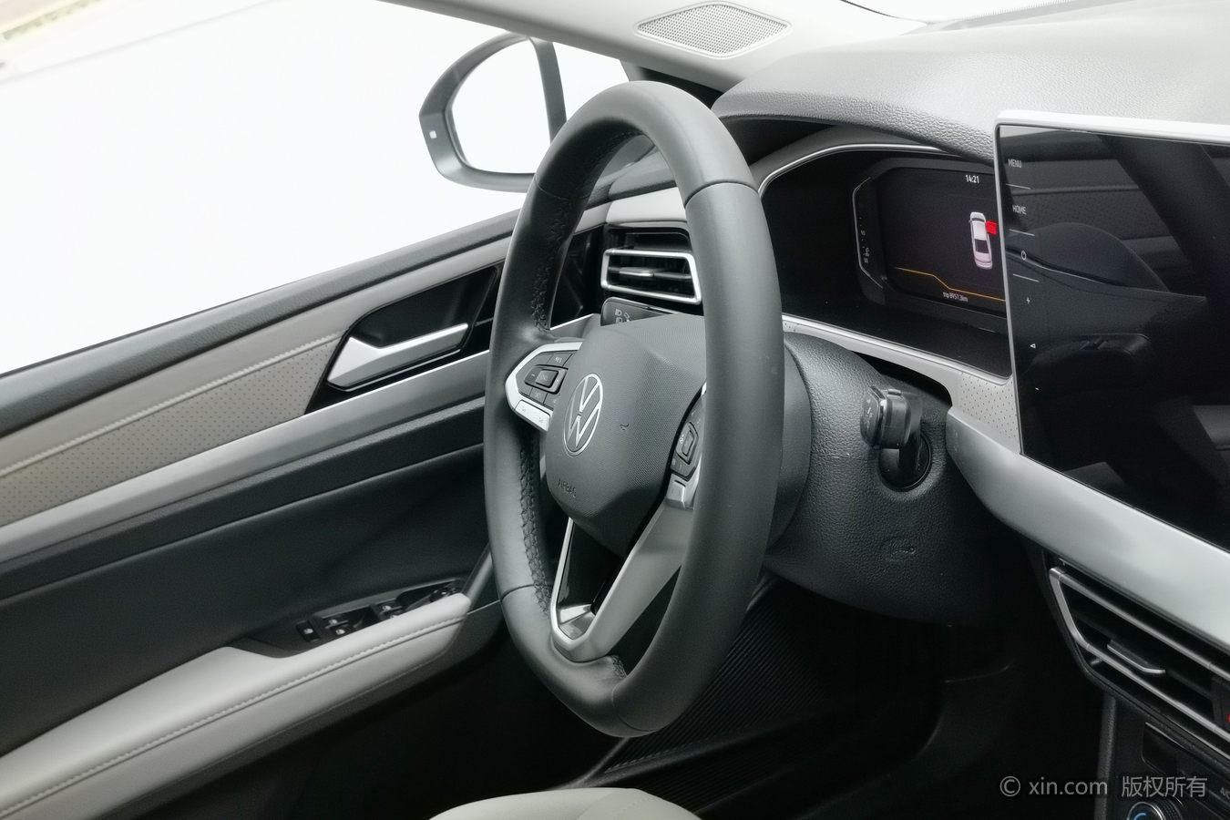 Volkswagen Lavida 2023 Белый из Китая, фото 6