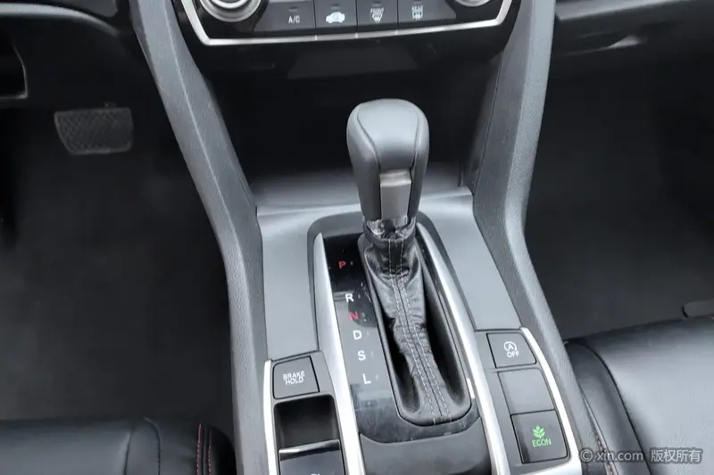 Honda Civic — фото 10