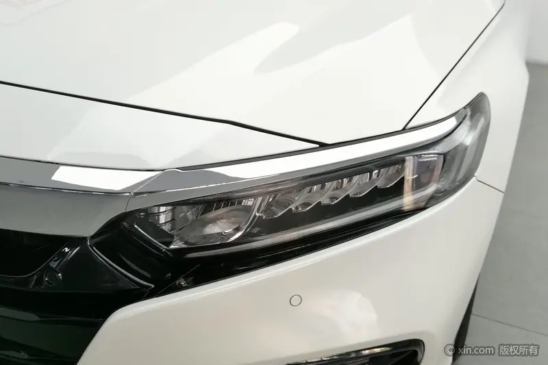 Honda Accord — фото 5