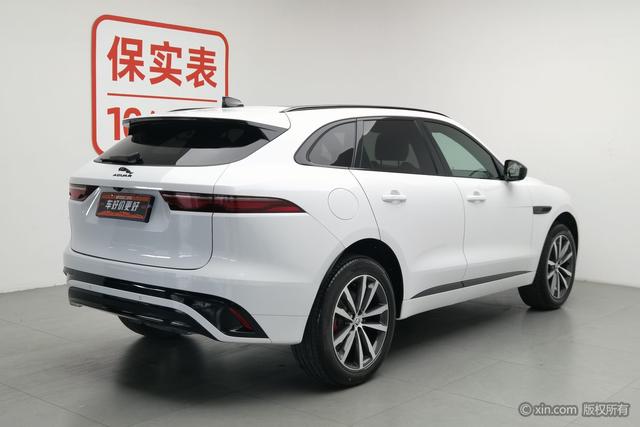 Jaguar F-PACE 2024 P 250 R-Dynamic SE — фото 4