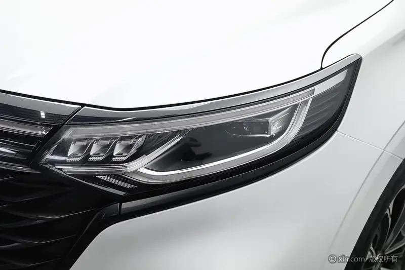 Roewe iMAX8 — фото 5