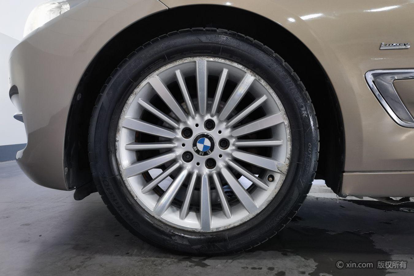 BMW 3 Series GT 3 GT 2016 320i