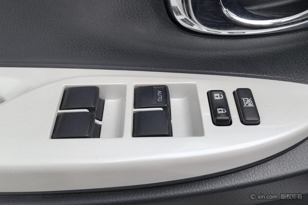 Toyota Yaris L, фото 22
