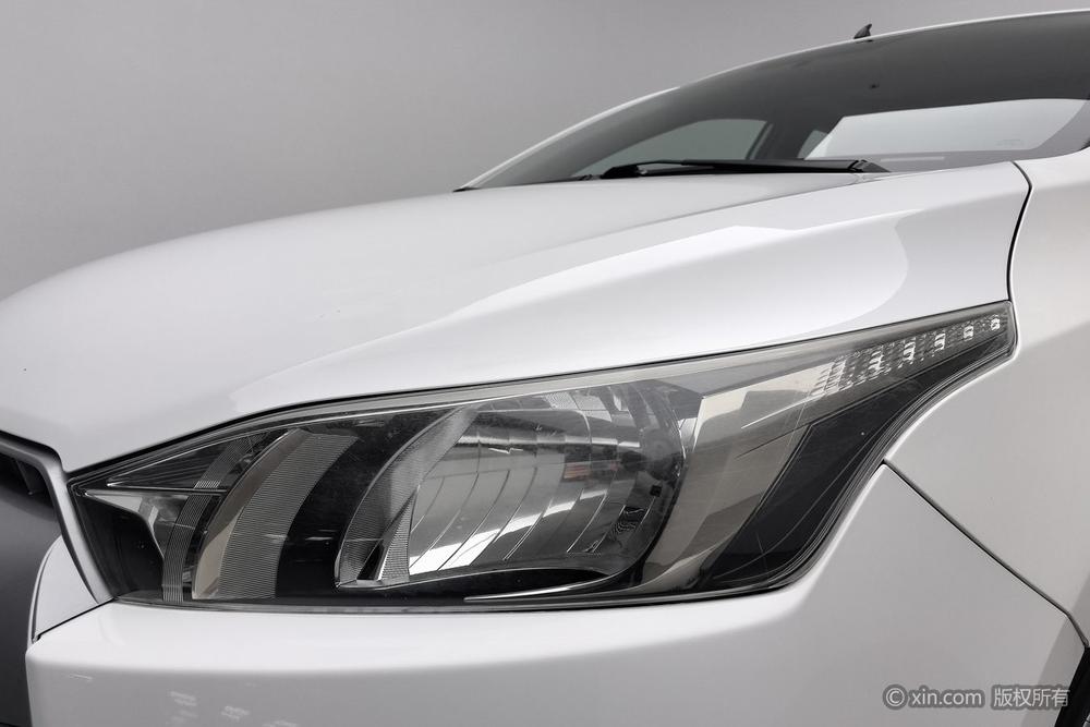 Toyota Yaris L, фото 7