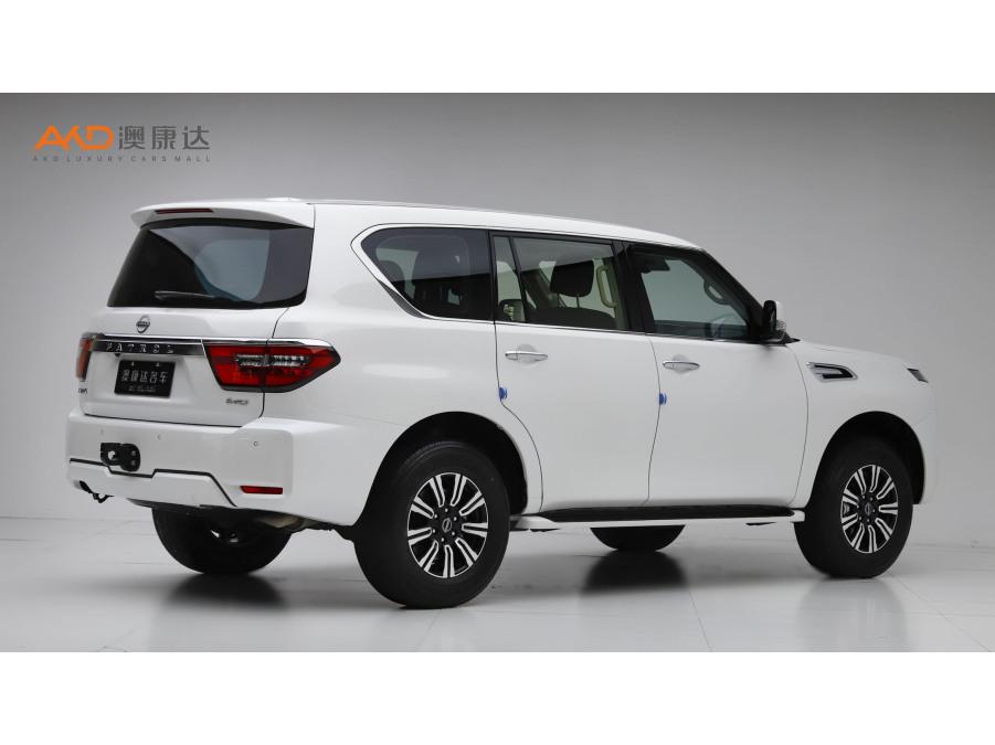 Nissan Patrol 2023 4.0L AT 7 мест