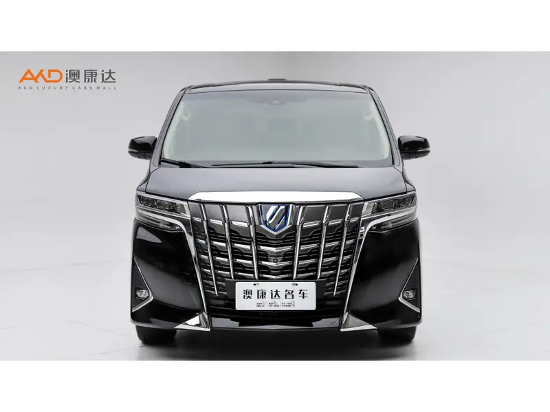 Toyota Alphard — фото 2