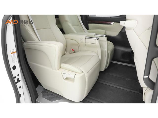 Toyota Alphard 2015 3.5 L — фото 11