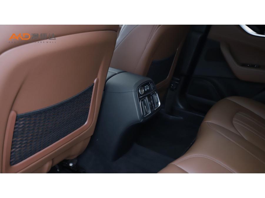 Maserati Levante, фото 6