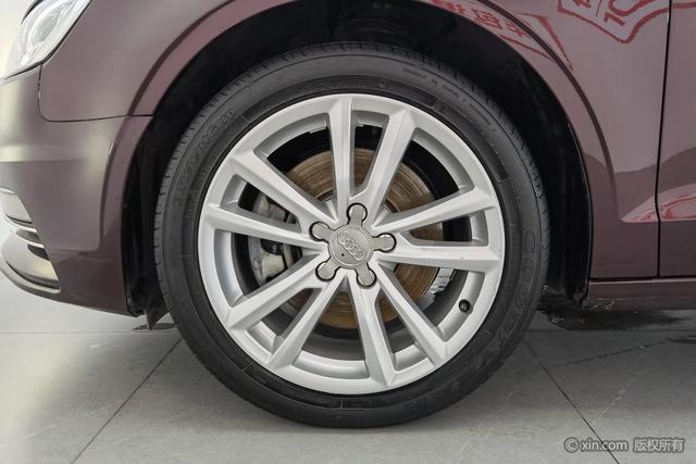 Audi A3 2016 Limousine 40 TFSI — фото 9
