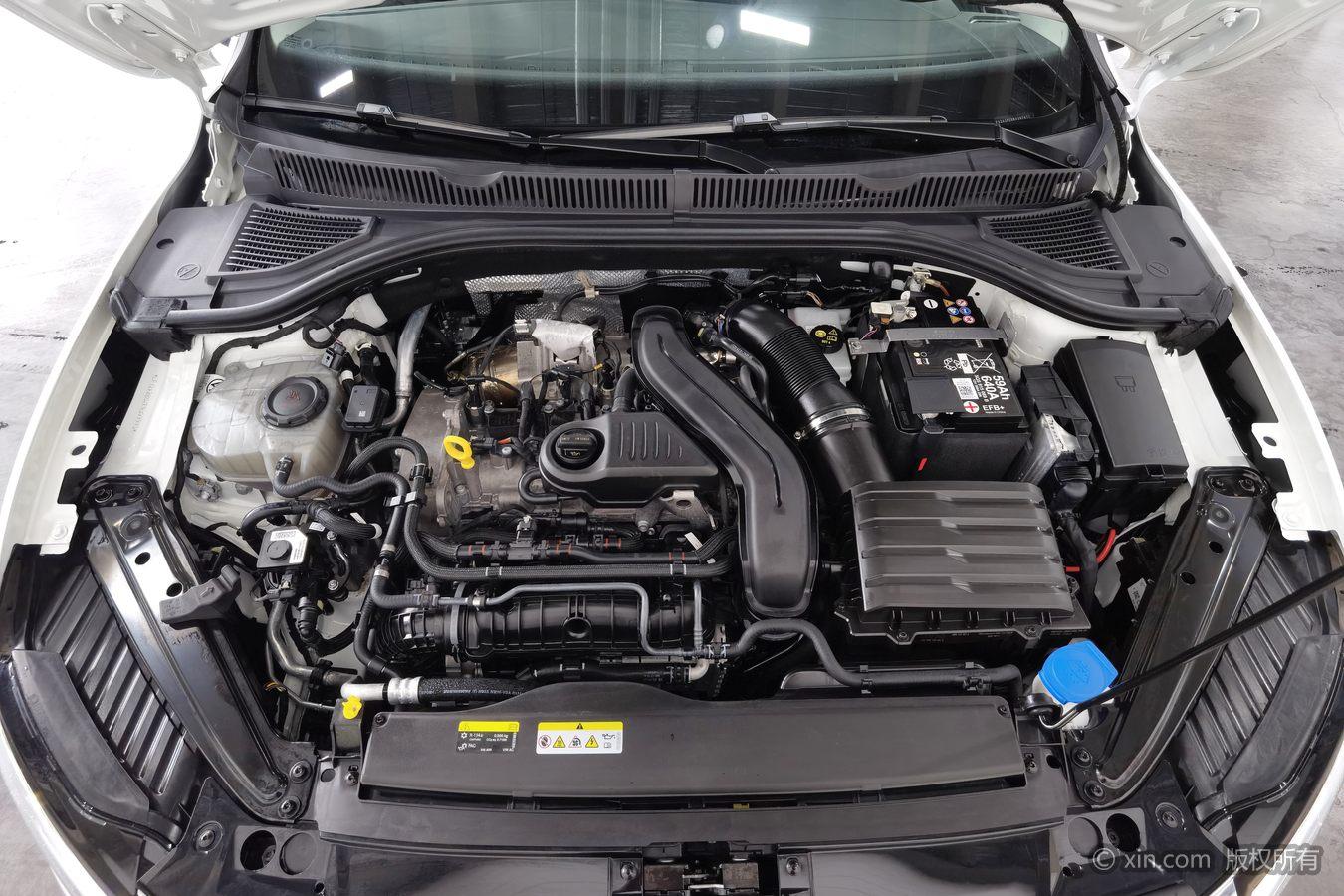 Volkswagen Sagitar 2024 300TSI DSG