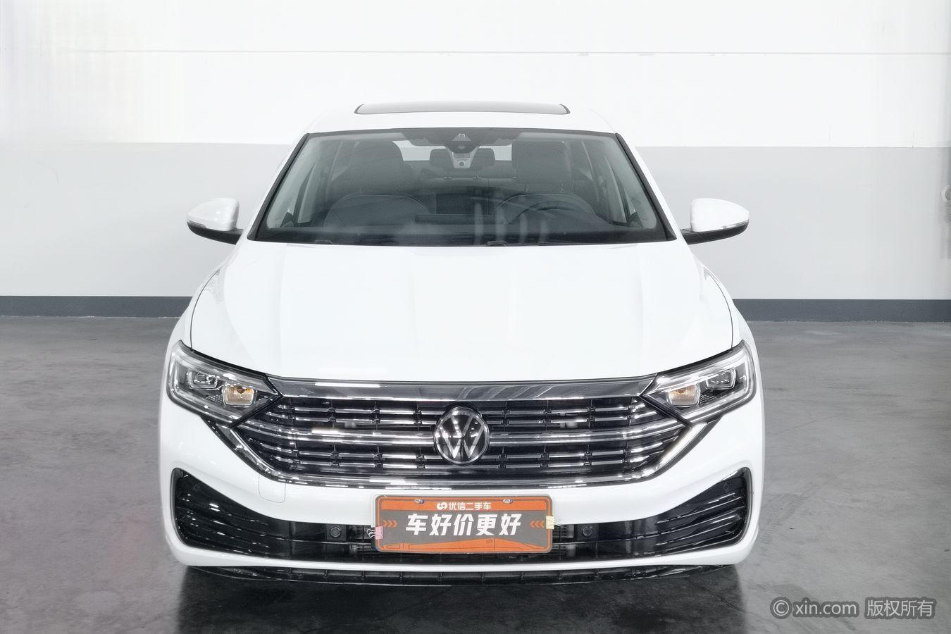 Volkswagen Sagitar 2024 300TSI DSG