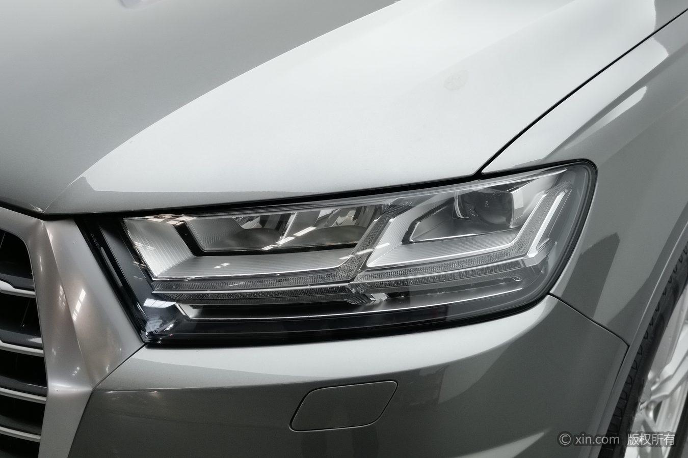 Audi Q7 2016 40 TFSI S line Sport