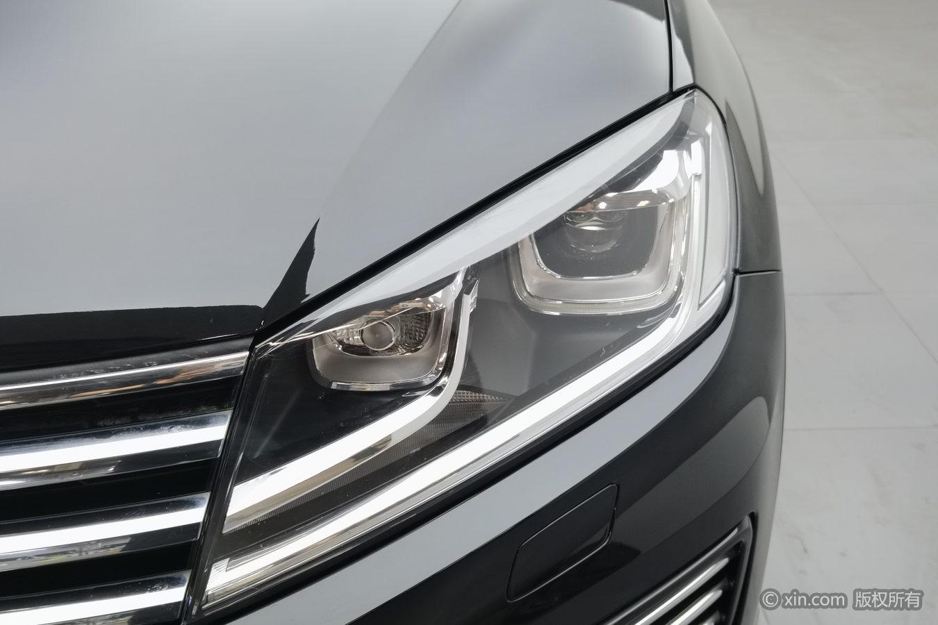 Volkswagen Touareg 2016 3.0TSI