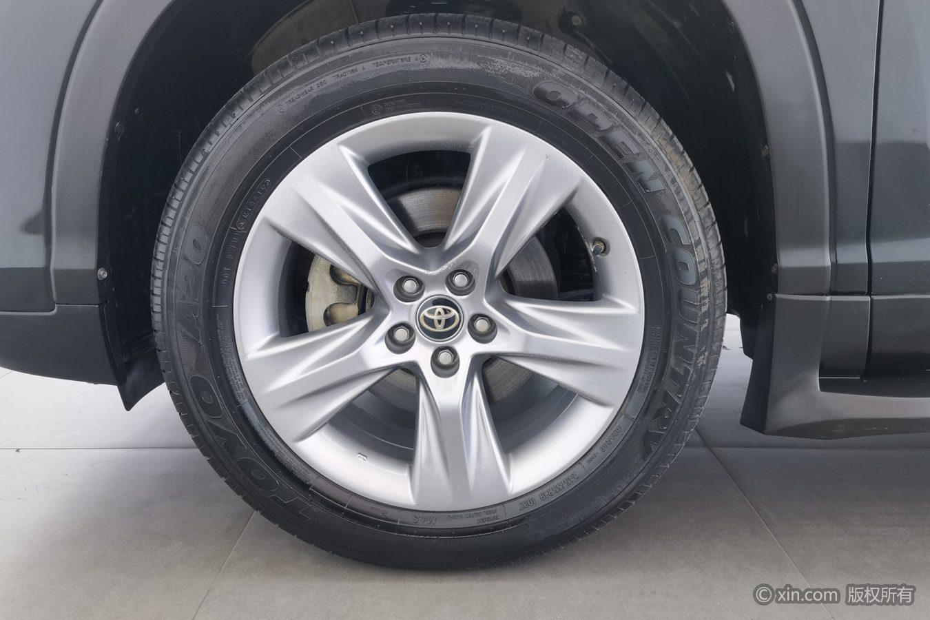 Toyota Highlander 2018 2.0T Luxury 7 мест VI