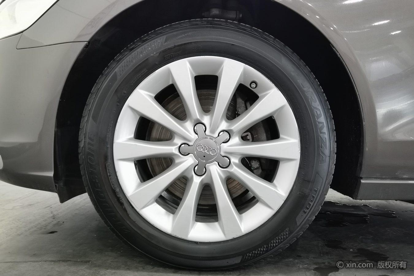 Audi A6L 2012 30 FSI Comfort