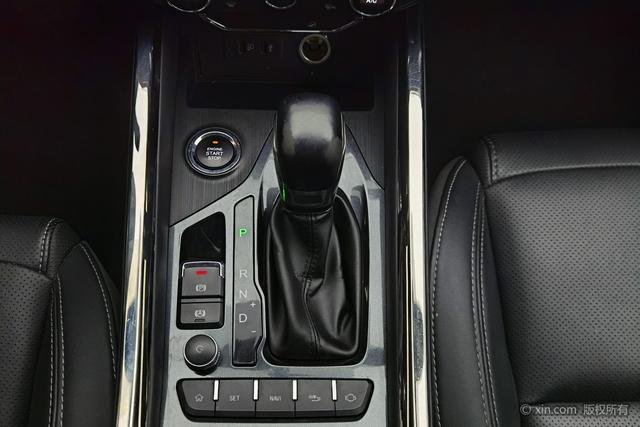 Chery Tiggo 8 2018 1.5 TCI ATPremium 7 — фото 15