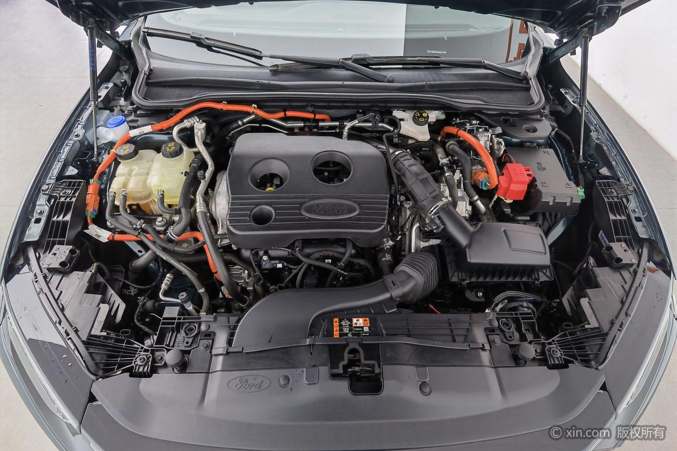 Ford Mondeo 2023 1.5T E- ST-Line