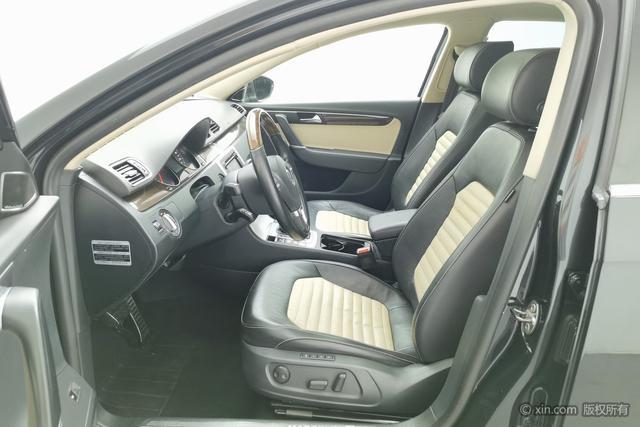 Volkswagen Magotan 2015 2.0 TSI Flagship — фото 17