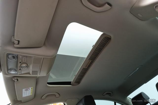 Volkswagen Magotan 2015 2.0 TSI Flagship — фото 20