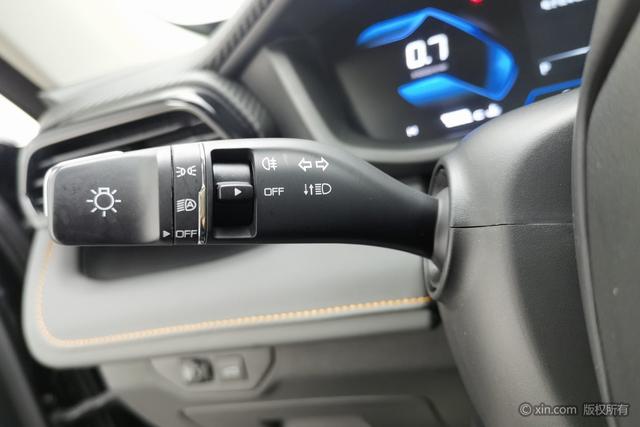 Dongfeng Yixuan 2025 1.5 L ATLuxury — фото 16