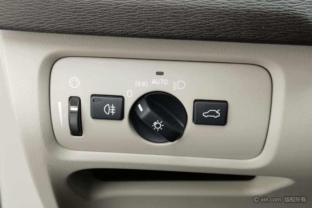 Volvo V40, фото 17