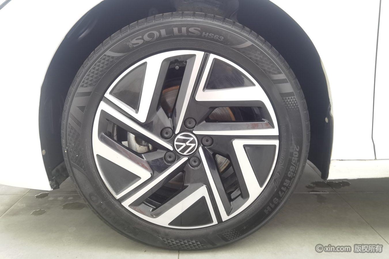 Volkswagen Sagitar 2023 300TSI DSG